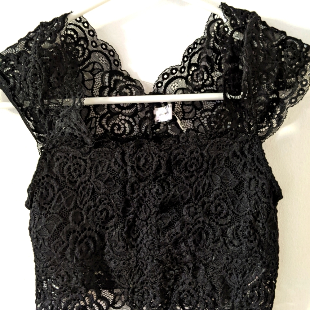 New Free People lace crop top